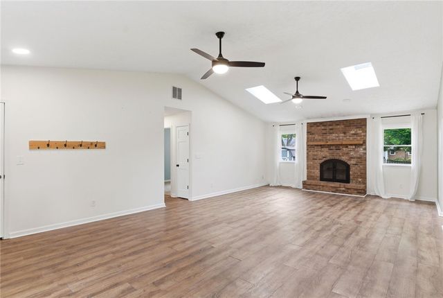 104 W Ellis Drive, Waynesville, OH 45068