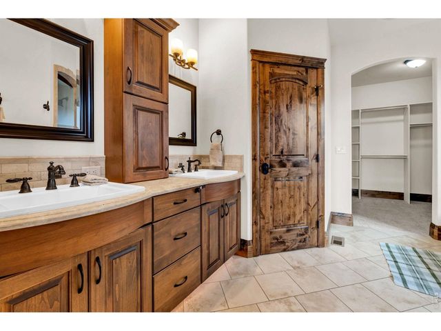 4366 Monroe Ave, Loveland, CO 80538