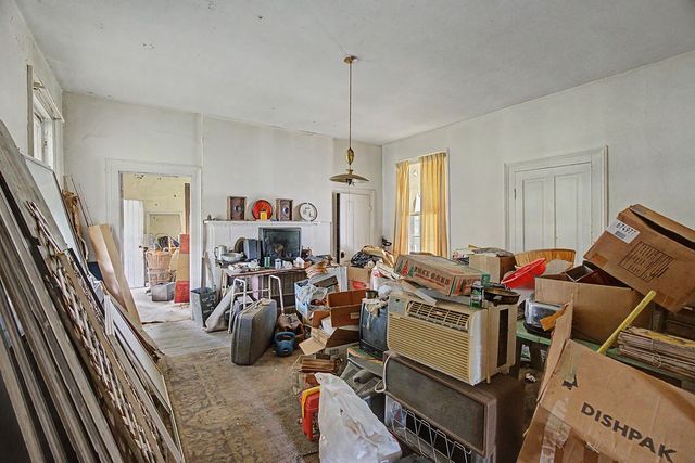 338 W Park St, Guthrie, KY 42234