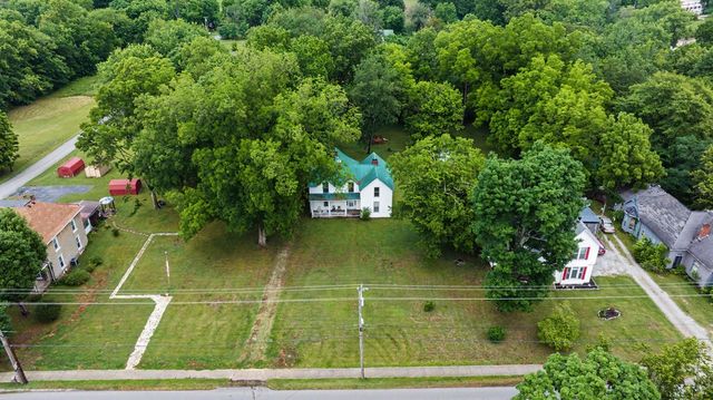 338 W Park St, Guthrie, KY 42234