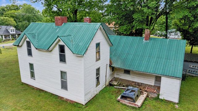 338 W Park St, Guthrie, KY 42234