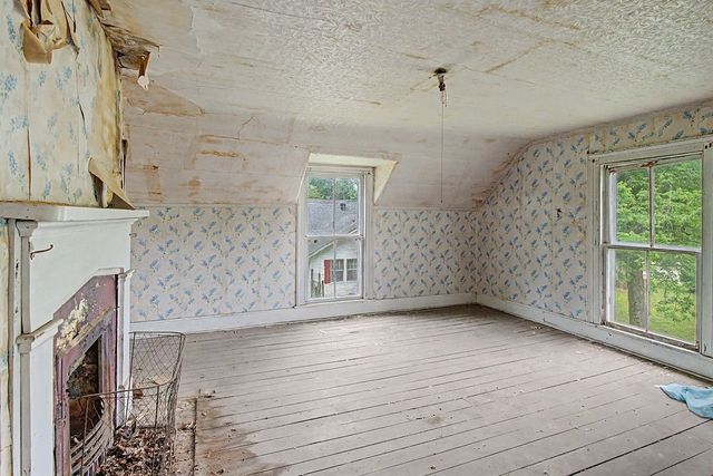 338 W Park St, Guthrie, KY 42234