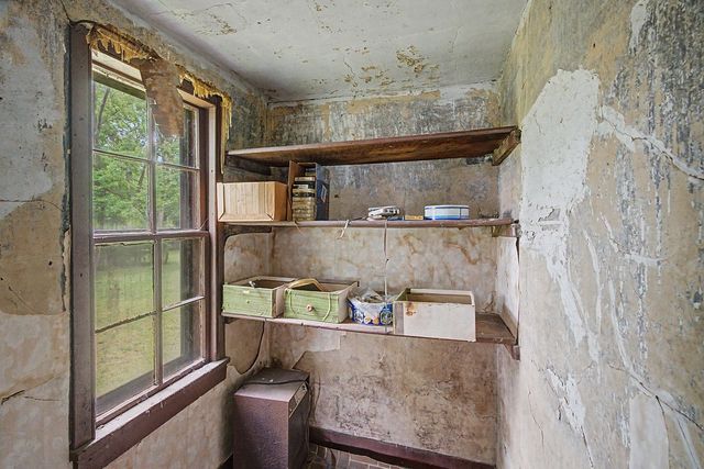 338 W Park St, Guthrie, KY 42234