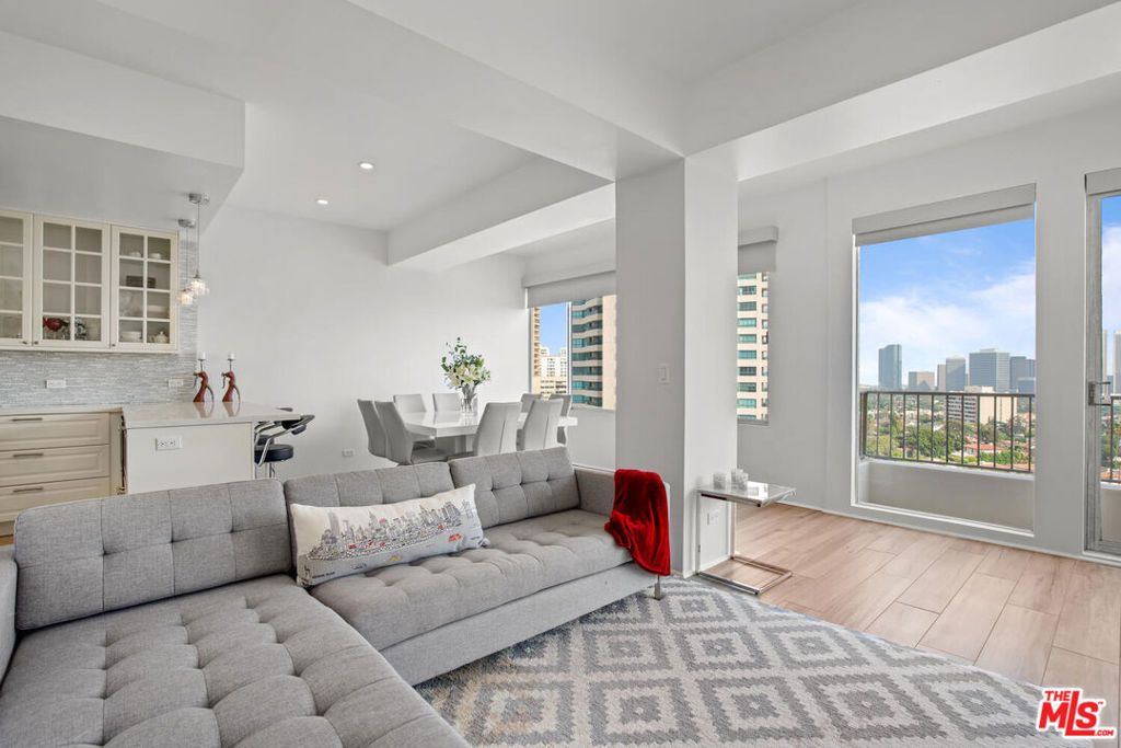 10501 Wilshire Boulevard 1709, Los Angeles, CA 90024 — photo 3