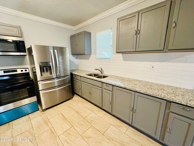 619 LINWOOD Avenue, Jacksonville, FL 32206