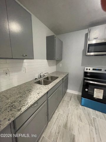 619 LINWOOD Avenue, Jacksonville, FL 32206