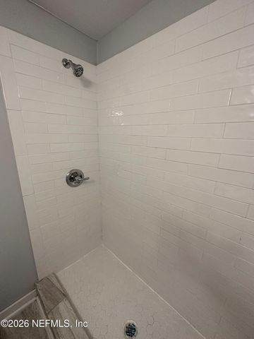 619 LINWOOD Avenue, Jacksonville, FL 32206