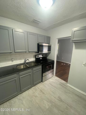 619 LINWOOD Avenue, Jacksonville, FL 32206