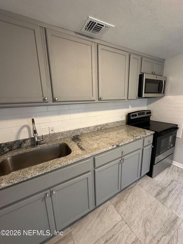 619 LINWOOD Avenue, Jacksonville, FL 32206