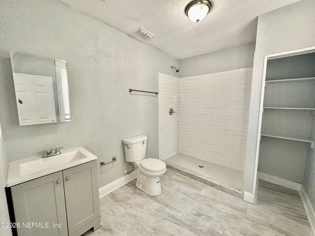 619 LINWOOD Avenue, Jacksonville, FL 32206