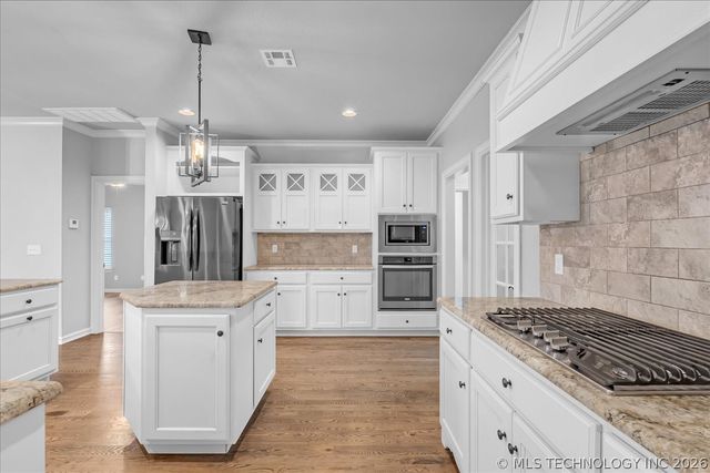 6057 E 144th Street S, Bixby, OK 74008
