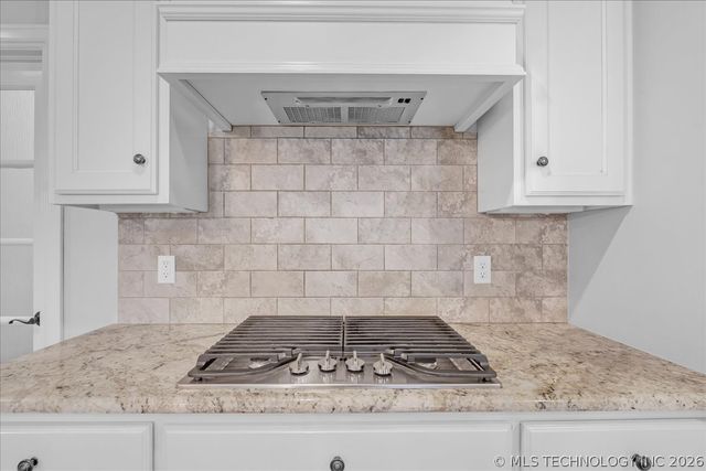 6057 E 144th Street S, Bixby, OK 74008