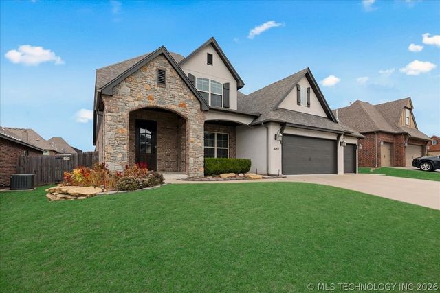 6057 E 144th Street S, Bixby, OK 74008