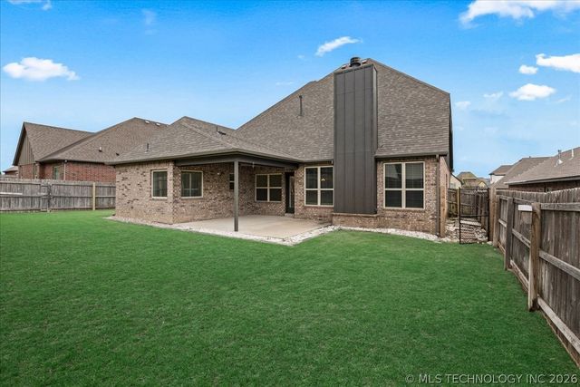 6057 E 144th Street S, Bixby, OK 74008