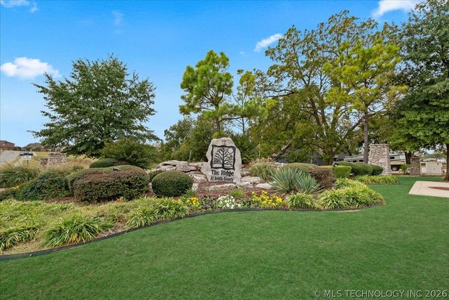 6057 E 144th Street S, Bixby, OK 74008