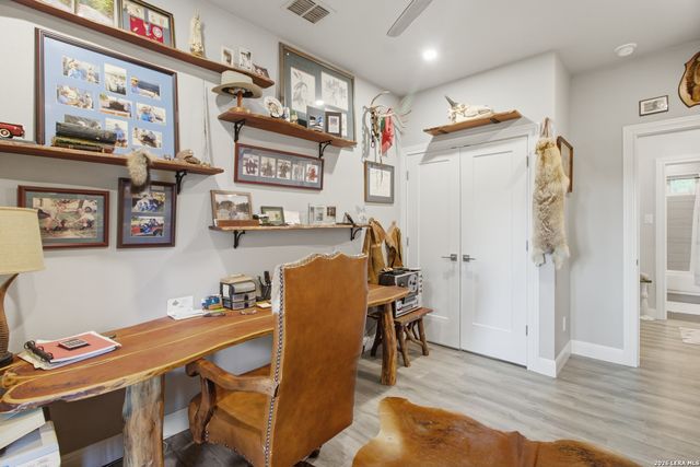 356 CREEKWOOD DR, Bandera, TX 78003