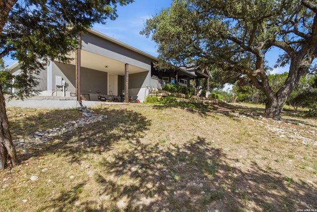 356 CREEKWOOD DR, Bandera, TX 78003