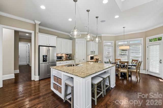 209 Glenmoor Drive, Waxhaw, NC 28173