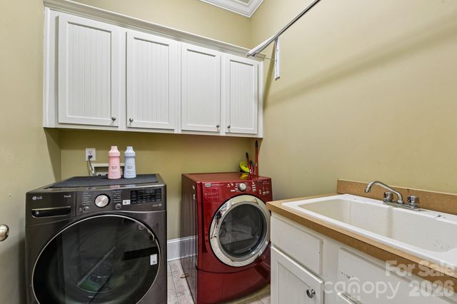 209 Glenmoor Drive, Waxhaw, NC 28173