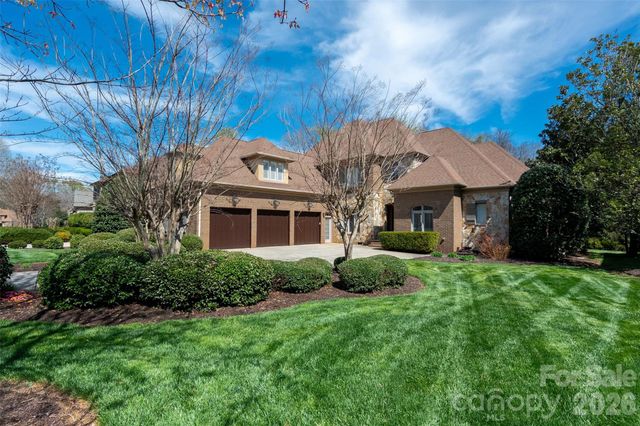 209 Glenmoor Drive, Waxhaw, NC 28173