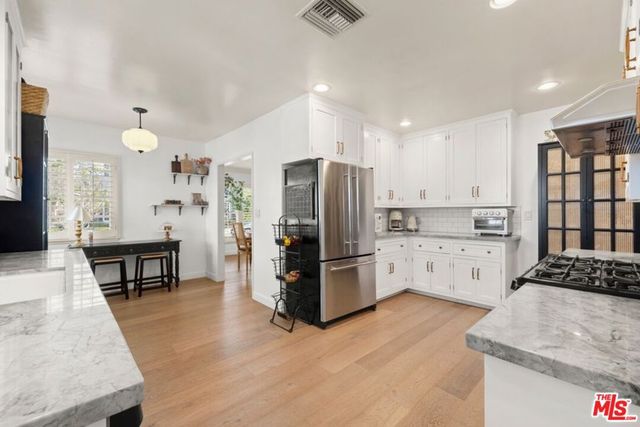 3001 Patricia Avenue, Los Angeles, CA 90064