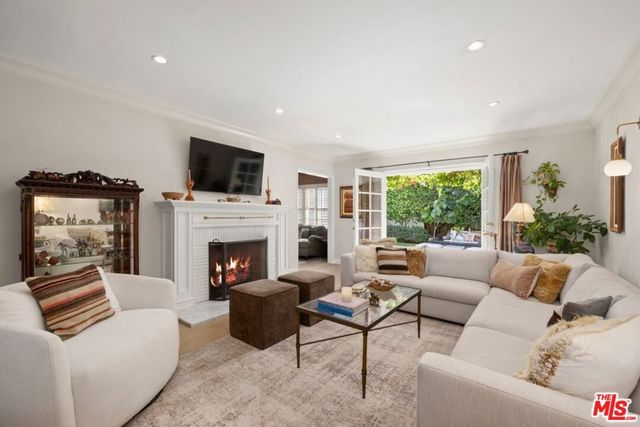 3001 Patricia Avenue, Los Angeles, CA 90064