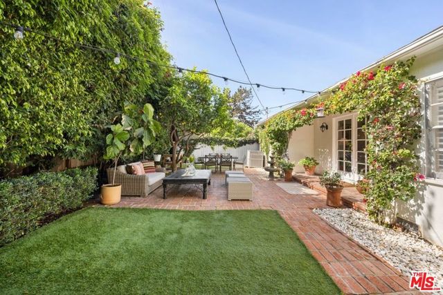 3001 Patricia Avenue, Los Angeles, CA 90064