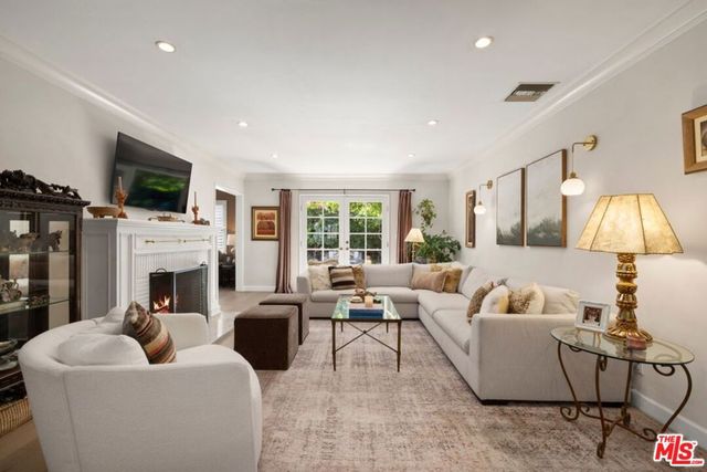 3001 Patricia Avenue, Los Angeles, CA 90064