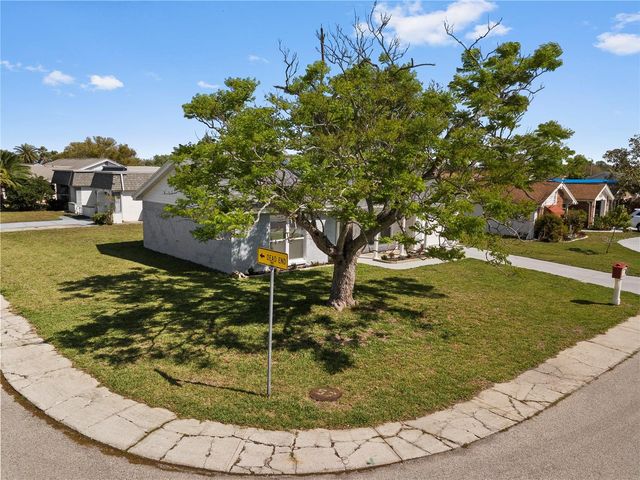 3317 HONEYMOON LANE, Holiday, FL 34691