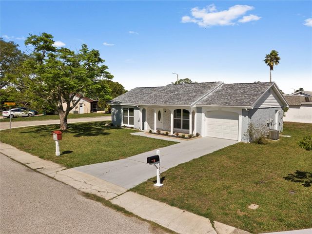 3317 HONEYMOON LANE, Holiday, FL 34691