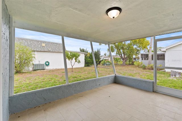 3317 HONEYMOON LANE, Holiday, FL 34691