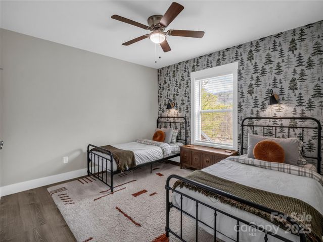 109 Elf Haven Lane, Weaverville, NC 28787