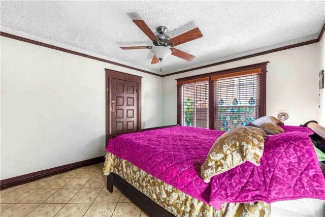 128 N St Andrews Place, Los Angeles, CA 90004