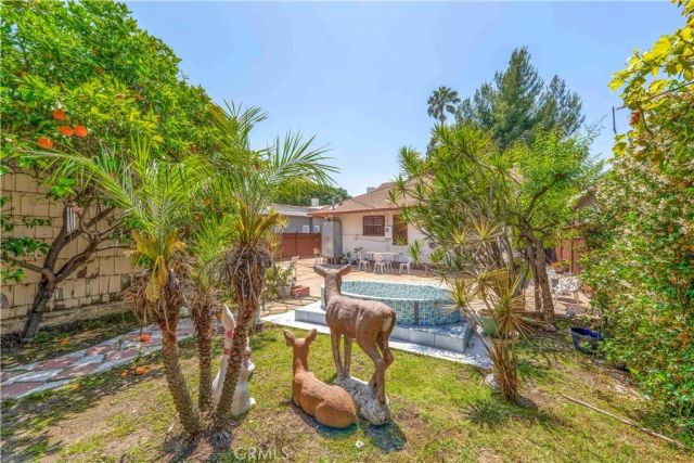 128 N St Andrews Place, Los Angeles, CA 90004