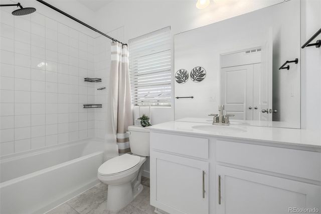 15194 W 69th Avenue, Arvada, CO 80007