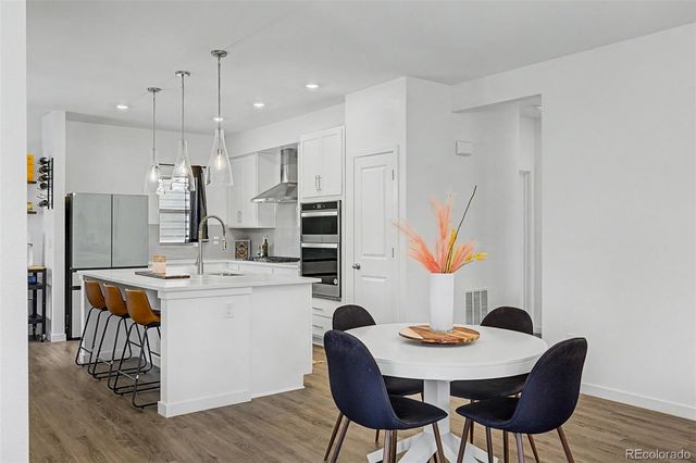 15194 W 69th Avenue, Arvada, CO 80007
