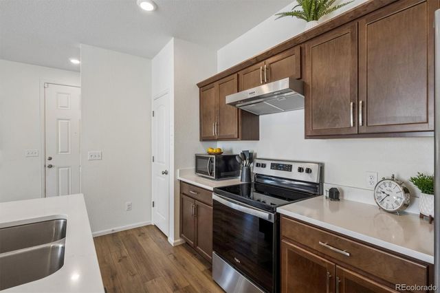 608 N Bersshine Court, Watkins, CO 80137