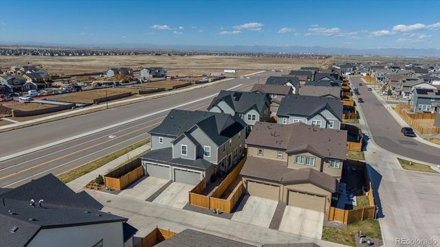 608 N Bersshine Court, Watkins, CO 80137