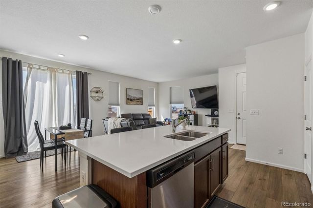 608 N Bersshine Court, Watkins, CO 80137