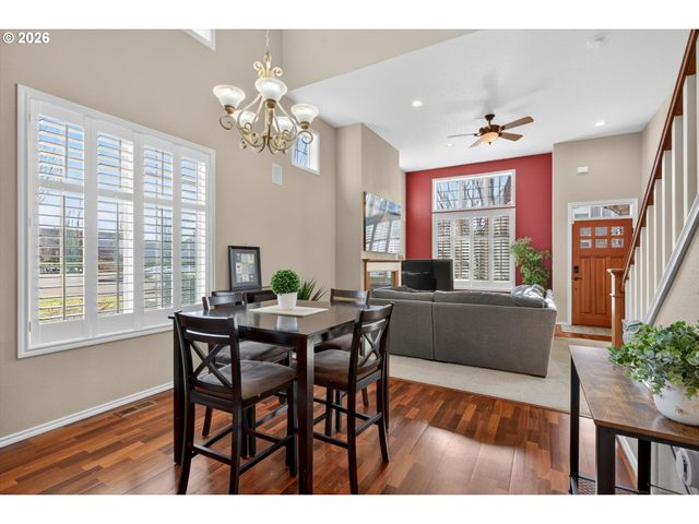 15977 Sw WINDROW Ln, Sherwood, OR 97140