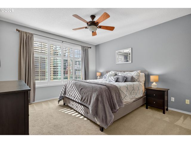 15977 Sw WINDROW Ln, Sherwood, OR 97140