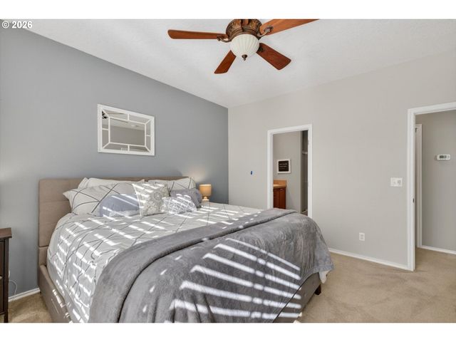 15977 Sw WINDROW Ln, Sherwood, OR 97140