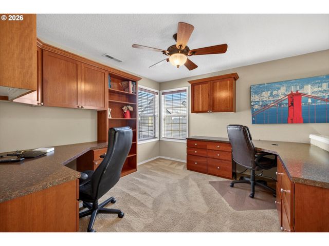 15977 Sw WINDROW Ln, Sherwood, OR 97140