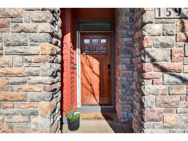 15977 Sw WINDROW Ln, Sherwood, OR 97140