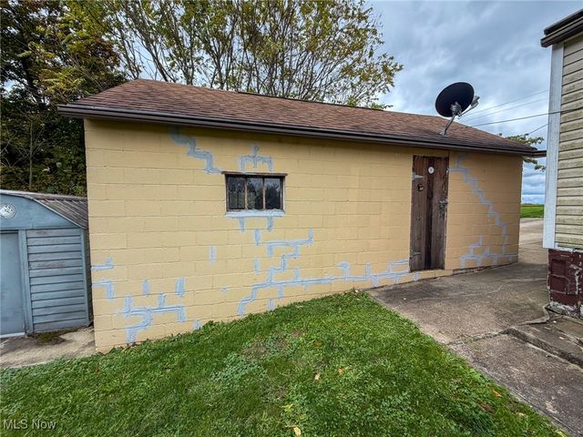 2001 Township Highway 219, Richmond, OH 43944