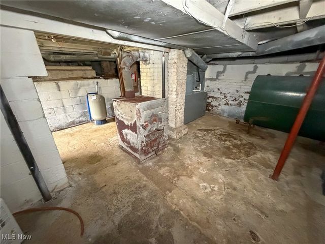 2001 Township Highway 219, Richmond, OH 43944