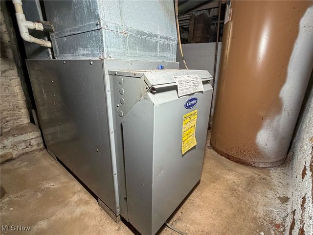 2001 Township Highway 219, Richmond, OH 43944