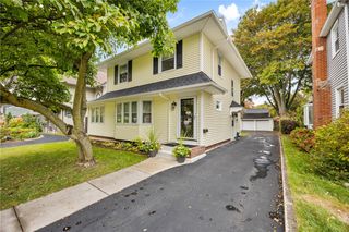 140 Long Acre Road, Irondequoit, NY 14621