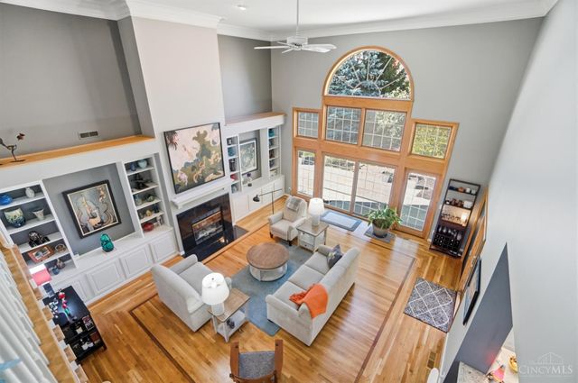 3667 Carpenters Green Lane, Blue Ash, OH 45241