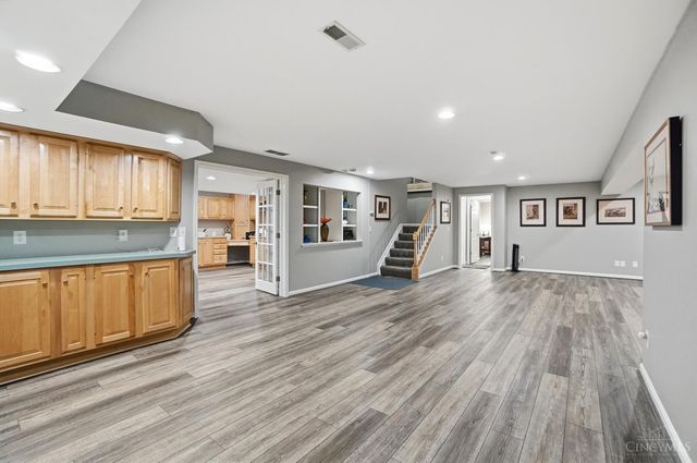 3667 Carpenters Green Lane, Blue Ash, OH 45241